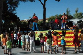 L'Associació Hammada celebra una festa de rebuda per a tots els nens i nenes sahrauís que passaran l'estiu a Cambrils
