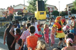 La I Trobada de veïns dels Ametllers es celebra amb èxit en el seu segon intent 