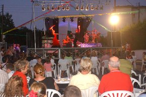 Cambrils Mediterrani celebra les seves primeres festes del barri