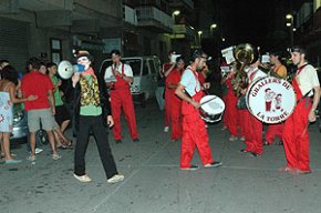La Rua Riu enceta aquest vespre els actes de la VII edició de la Nit d'Artistes de Cambrils 