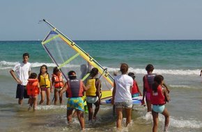 L'Associació Hammada acomiada els nens sahrauís que han passat l'estiu a Cambrils