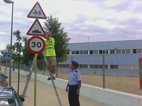 La senyalització viària de les zones escolars de Cambrils ha estat revisada abans de l'inici del curs escolar