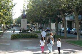 Veïns del barri de l'Eixample denuncien els continuats aldarulls a l'avinguda de Josep Vidal i Barraquer