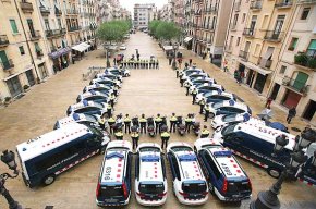 Es presenten els vehicles per a l'imminent desplegament dels Mossos d'Esquadra a Tarragona