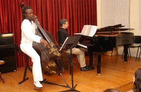 L'Escola de Música acull un concert de contrabaix i piano a càrrec de Luis Cojal i Andrés Moya