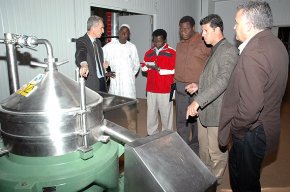 Tècnics agraris de Gàmbia visiten la Cooperativa Agrícola per tal de conèixer el seu funcionament
