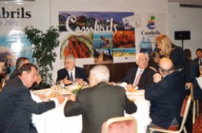 La gastronomia protagonitza la promoció cambrilenca a Andorra