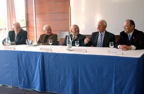 L'Escola d'Hoteleria i Turisme de Cambrils ret homenatge als seus impulsors i professors