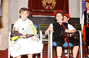 El Síndic de Greuges, Anton Cañellas, fa el pregó i el conseller d'Interior, Xavier Pomés, en fa la inauguració.