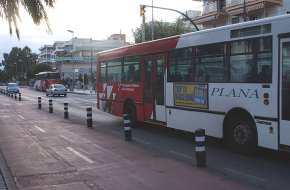 El ple municipal aprova una moció contra la supressió de les targetes T-10 i T-30 de transport públic durant l'estiu