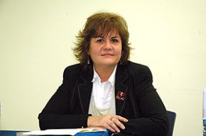 L'autora Rosa Lentini és protagonista de la darrera Aula de Poesia al Centre les Basses