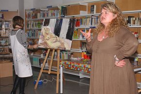 Montse Parra i Nuri Mariné porten l'erotisme més artístic i divertit a la Biblioteca Municipal