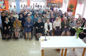 La Residència Baix Camp celebra amb els seus usuaris els 23 anys del centre