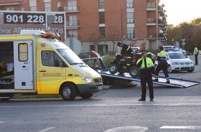 Nou accident de trànsit a l'N-340, davant del supermercat Lidl