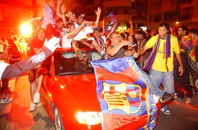 La plaça de l'Ajuntament serà l'espai on, aquest dissabte, s'aturarà el Bus Campions 2009 del Barça