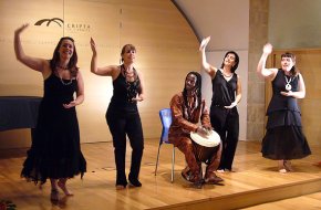 El quartet vocal Sixters omple de públic la Cripta amb les seves veus