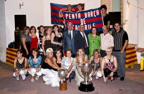 La Penya Barça Cambrils celebra els títols aconseguits aquesta temporada amb un multitudinari sopar