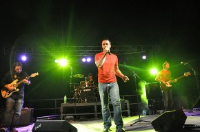 La banda de rock Beside, nova actuació del Festa Estiu al passeig de les Palmeres