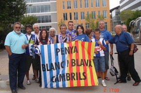 Una vintena de "pericos" cambrilencs assisteixen a la inauguració del nou estadi de Cornellà-El Prat del RCD Espanyol