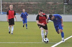 El FC Cambrils s'estavella davant el juvenil del Nàstic 