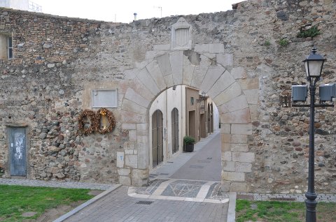 Carrers i places del Barri Antic en temps de confinament