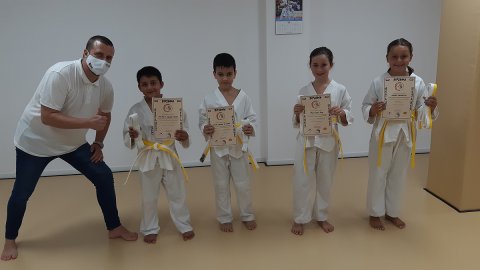 Entrega de diplomes a l'Escola Sundo de Taekwondo