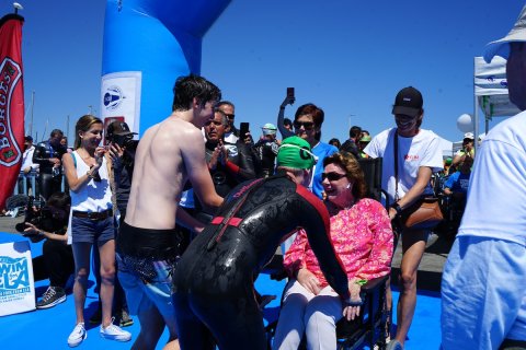 Tercera travessa solidària Swim for ELA