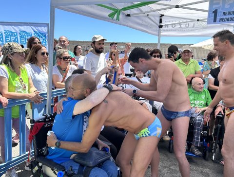 Tercera travessa solidària Swim for ELA