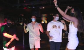 La Generalitat obre una nova línia d'ajuts a l'oci nocturn per les darreres restriccions sanitàries de la Covid-19