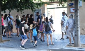 La Generalitat anuncia la voluntat d'eliminar les quarantenes a les escoles abans que acabi el febrer