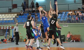 El CB Cambrils tanca la temporada amb una victòria davant el CB Cervera