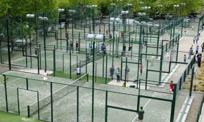 Pàdel Cambrils organitza un torneig solidari per lluitar contra el càncer infantil