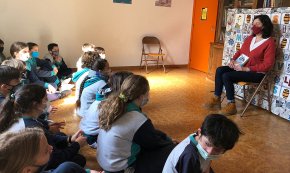 Els escriptors Bernat Cussó, Assumpta Mercader i Jordi Ortiz visiten el col·legi Cardenal Vidal i Barraquer