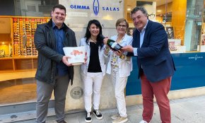 L'Òptica Gemma Salas guanya el premi al millor aparador de les Jornades de la Galera  