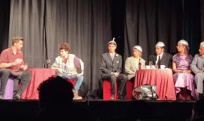 Bona acollida de públic a l'estrena de l'obra «El no-res» del grup de teatre jove de La Teca
