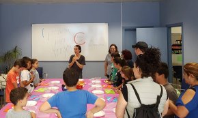 Els Centres Cívics ofereixen tallers de cuina saludable als infants i joves dels Centres Oberts 