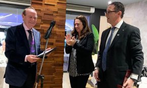 El Club Rotary Cambrils homenatja el Dr. Tomás Gómez pels seus 50 anys com a metge