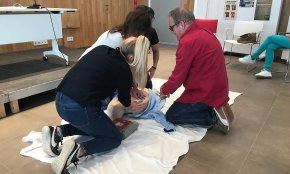 L'Ajuntament de Vandellòs i l'Hospitalet de l'Infant forma els seus empleats en l'ús dels desfibril·ladors