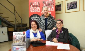 La seu de la Revista Cambrils acull el sorteig del sopar virtual solidari de la Fundació Esclerosi Múltiple