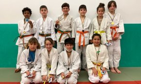 Disset judokes del Club Escola de judo Dojo Cambrils participen al XII Trofeu Tarraco
