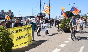 Les Àvies i Avis fan sentir la seva veu en ple Diumenge de Pasqua