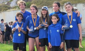 Lucas Montiu i Manu Alegret del Club Nàutic Cambrils, campions de Catalunya d'Optimist G3