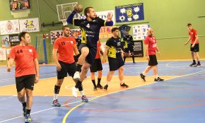 El CH Cambrils tanca la temporada de lliga amb una derrota a la pista del Vic en un partit intranscendent