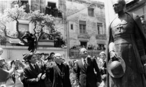 Inauguració de l'escultura en honor al Cardenal Vidal i Barraquer / Maig 1978