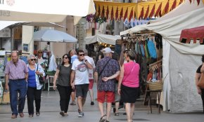 Arrenca el Mercat Medieval, un dels principals reclams de la Fira de Cambrils (Conté galeria fotogràfica)