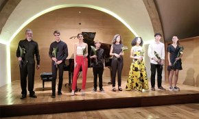 Set alumnes de l'Escola Municipal de Música protagonitzen el Concert de Joves Intèrprets a la Cripta