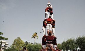 Els Xiquets de Cambrils recuperen sensacions a la diada castellera de Sant Pere