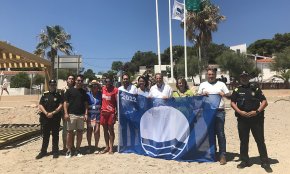 La Bandera Blava oneja ja a totes les platges de Vandellòs i l'Hospitalet de l'Infant