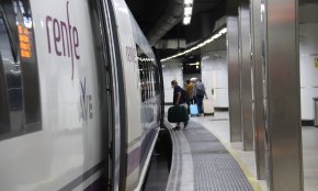 Renfe incorpora dos nous Avant entre Lleida, Tarragona i Barcelona a partir d'avui