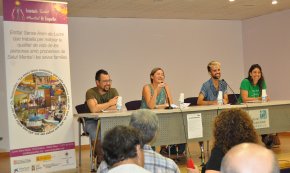 S'inaugura l'exposició «Teixim per la salut mental», el resultat d'un taller de cistelleria terapèutica 